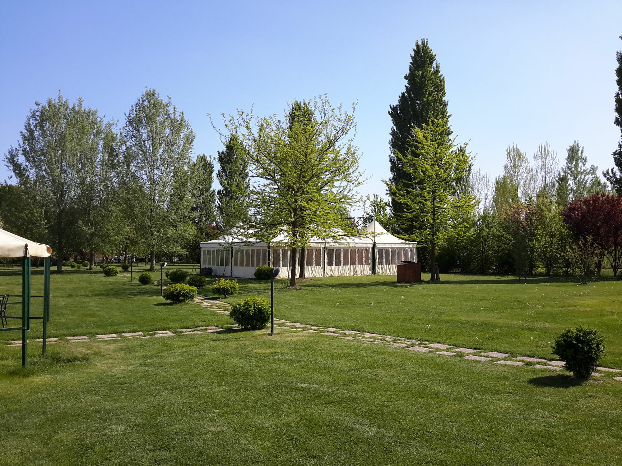 Lama Di Valle Rosa Ferrara Eksteriør bilde